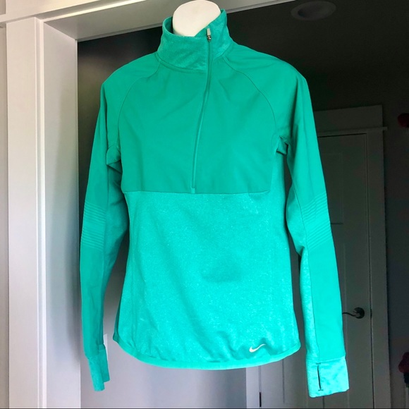 Nike Tops - Nike DriFit 1/2 Zip Running Top
